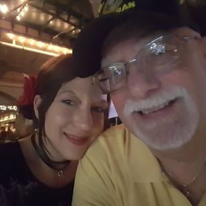 Meet your Posher, Meg